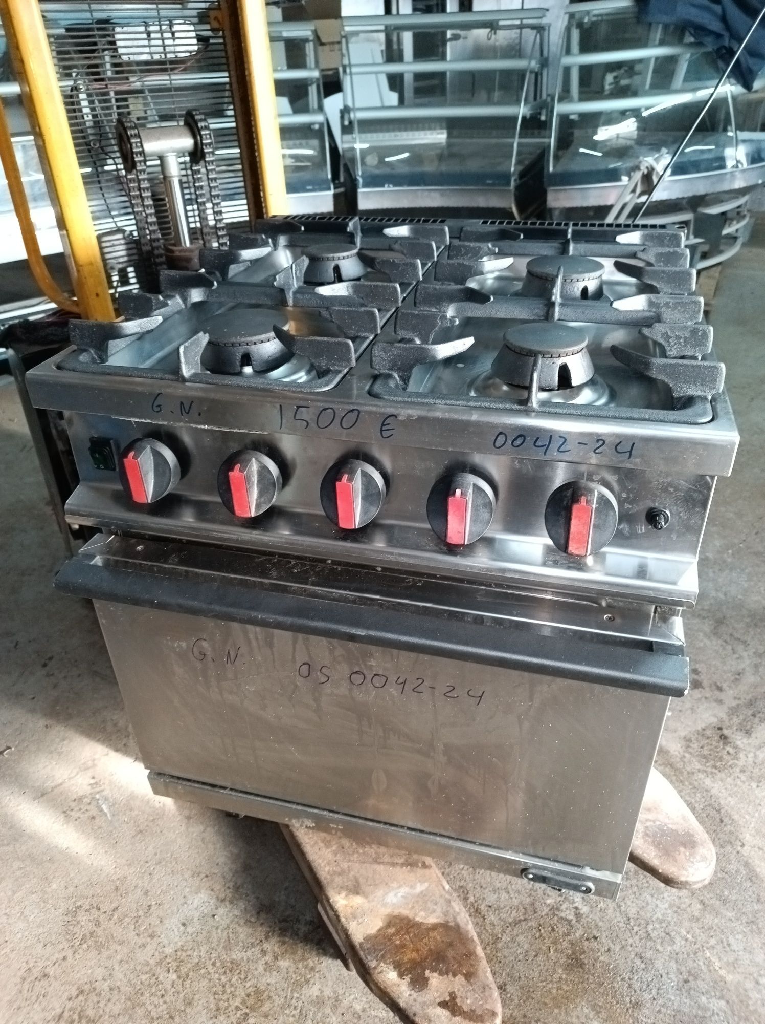 Fogão industrial a gás com forno convetor