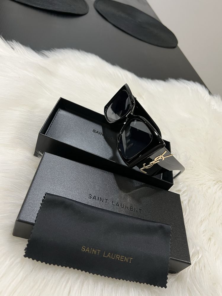 Okulary przeciwsłoneczne czarne Saint Laurent YSL