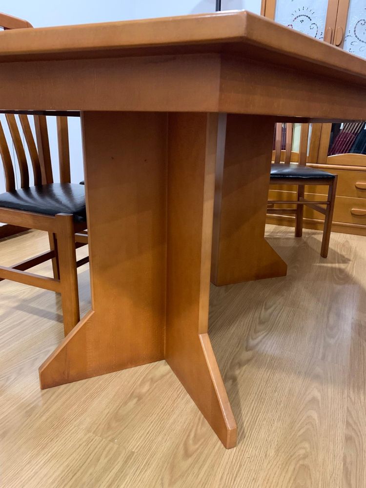 Mesa jantar com 6 cadeiras