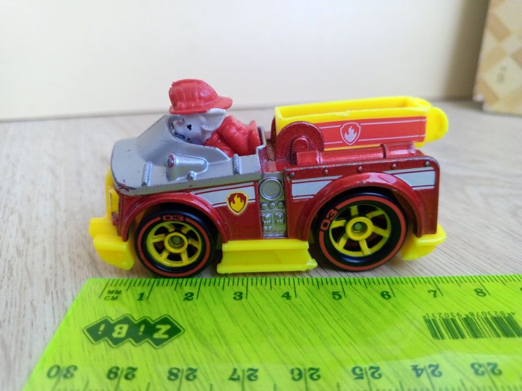 Машинка Маршала,  щенячій патрульпожарна машина. Орвгінал