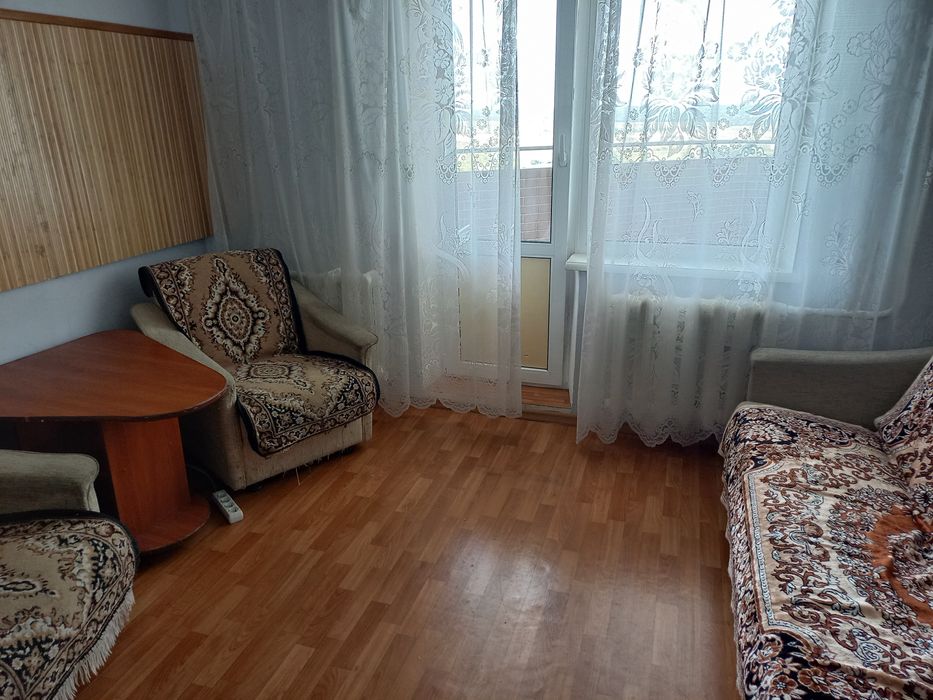 Продається 3 - кімнатна квартира на Троєщині