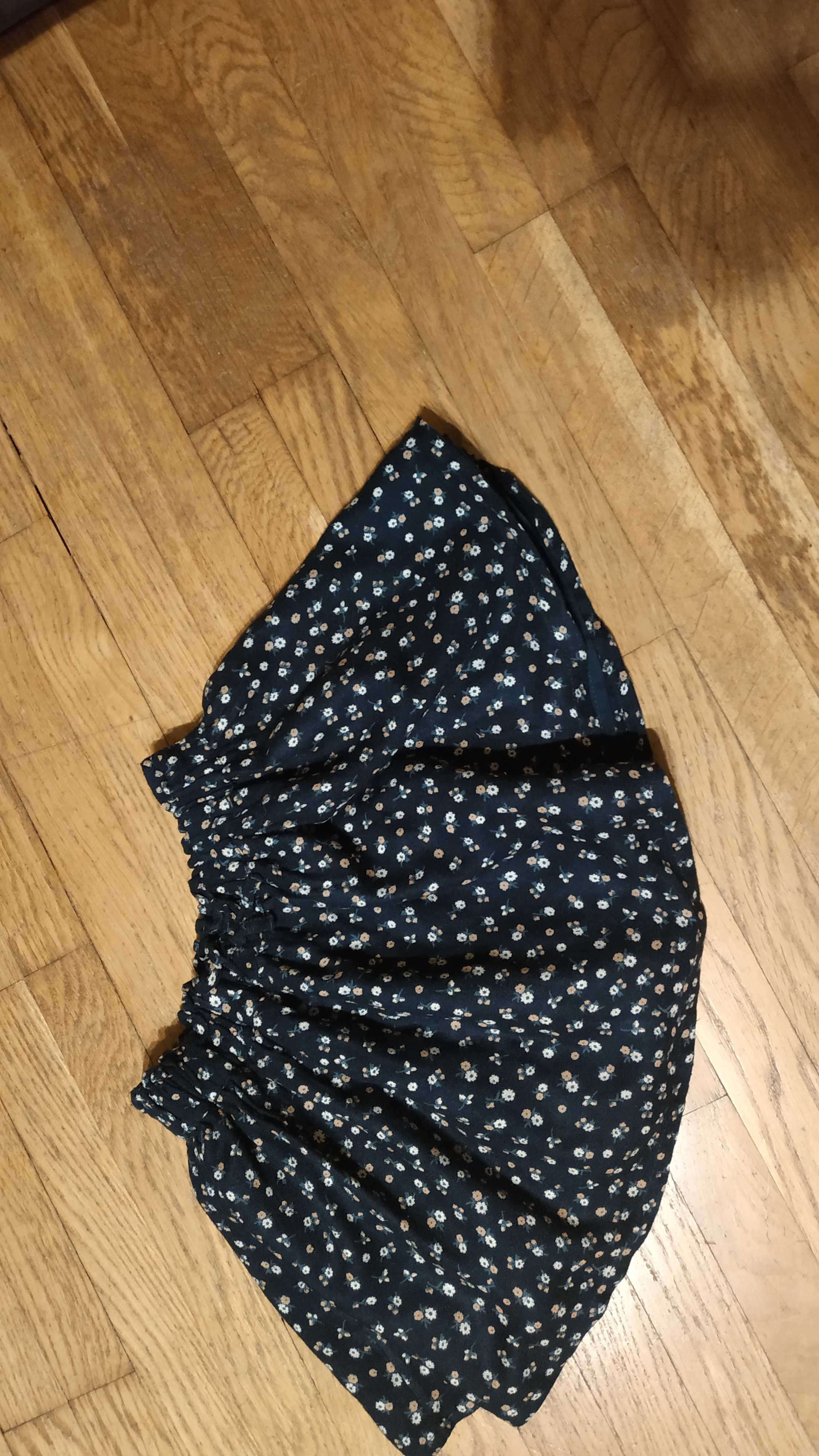 Sukieneczki  62,92,98 cm