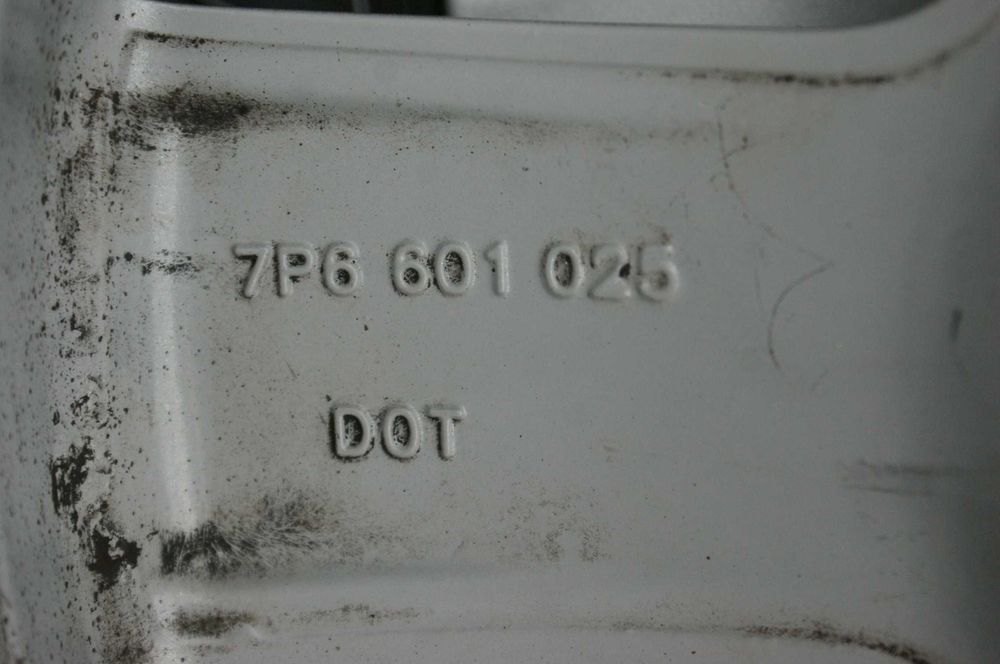 VW Touareg 7P Koła Felgi 7,5 17 R17 ET50