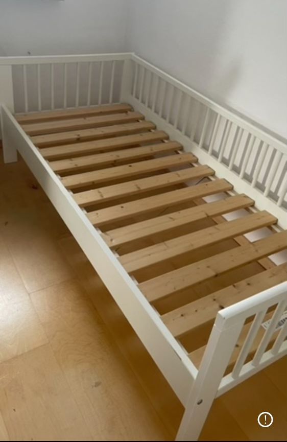 Łóżko młodzieżowe IKEA