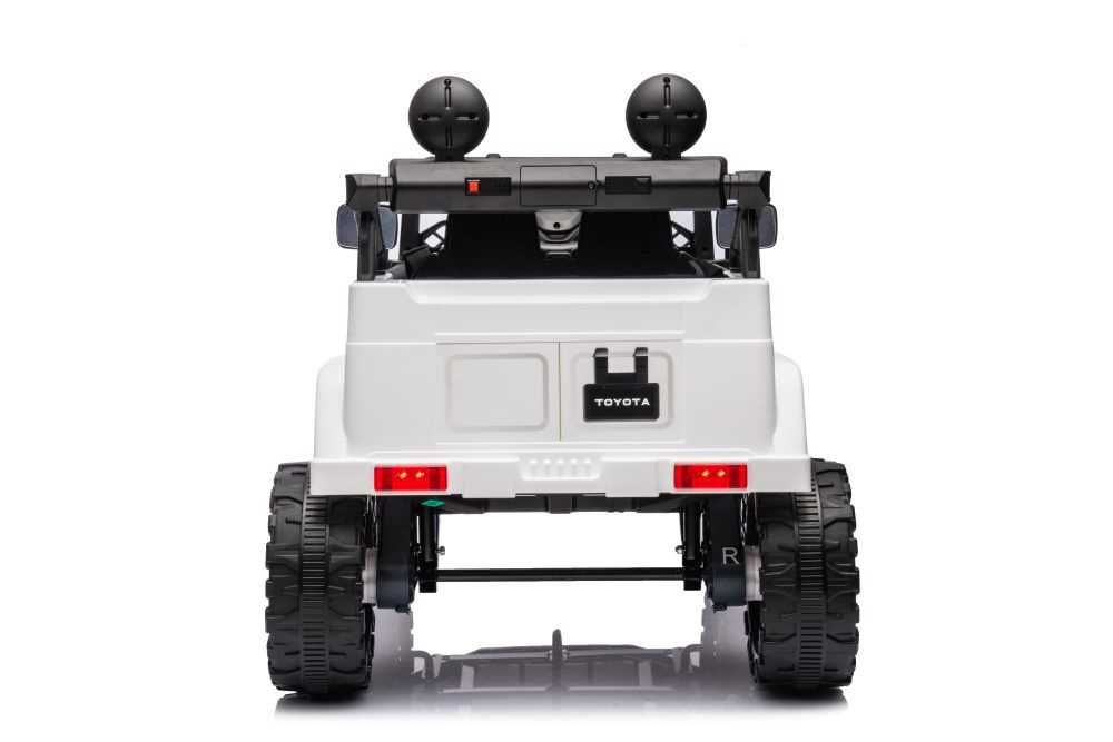 Autko na akumulator TOYOTA FJ 4x4 JEEP dżip dzieci auto jeździk pojazd
