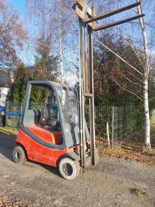Wózek widłowy Fenwick-Linde H18t-02