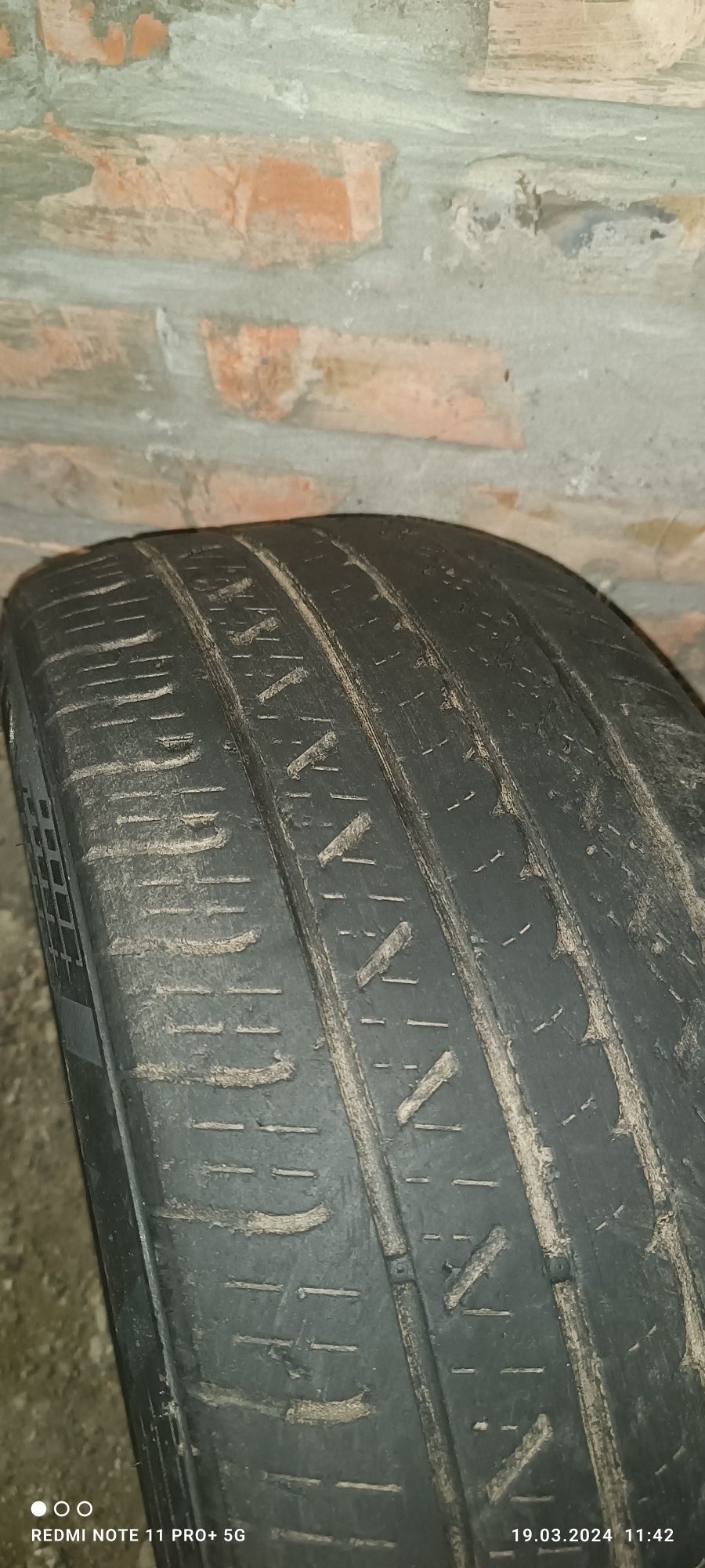 Kumho 215 55 16 літня