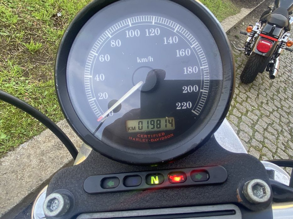 Harley-Davidson Sportster 883