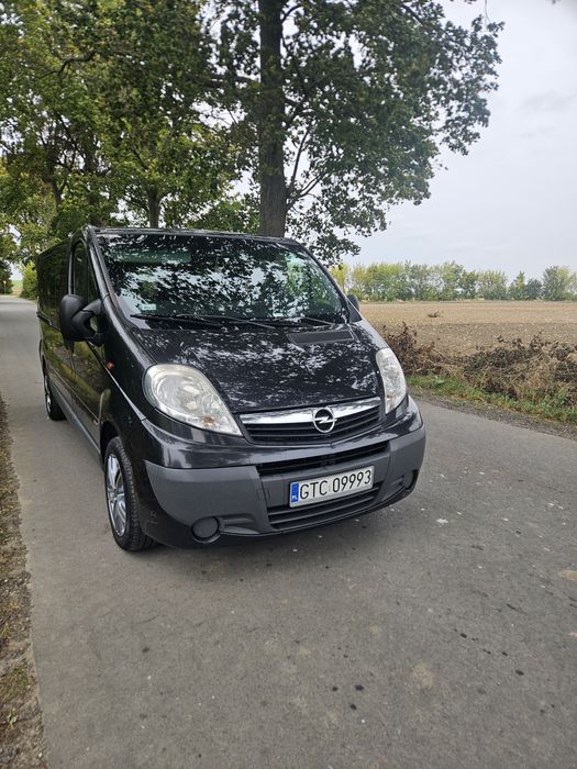 Opel Vivaro 2.5 Zapraszam