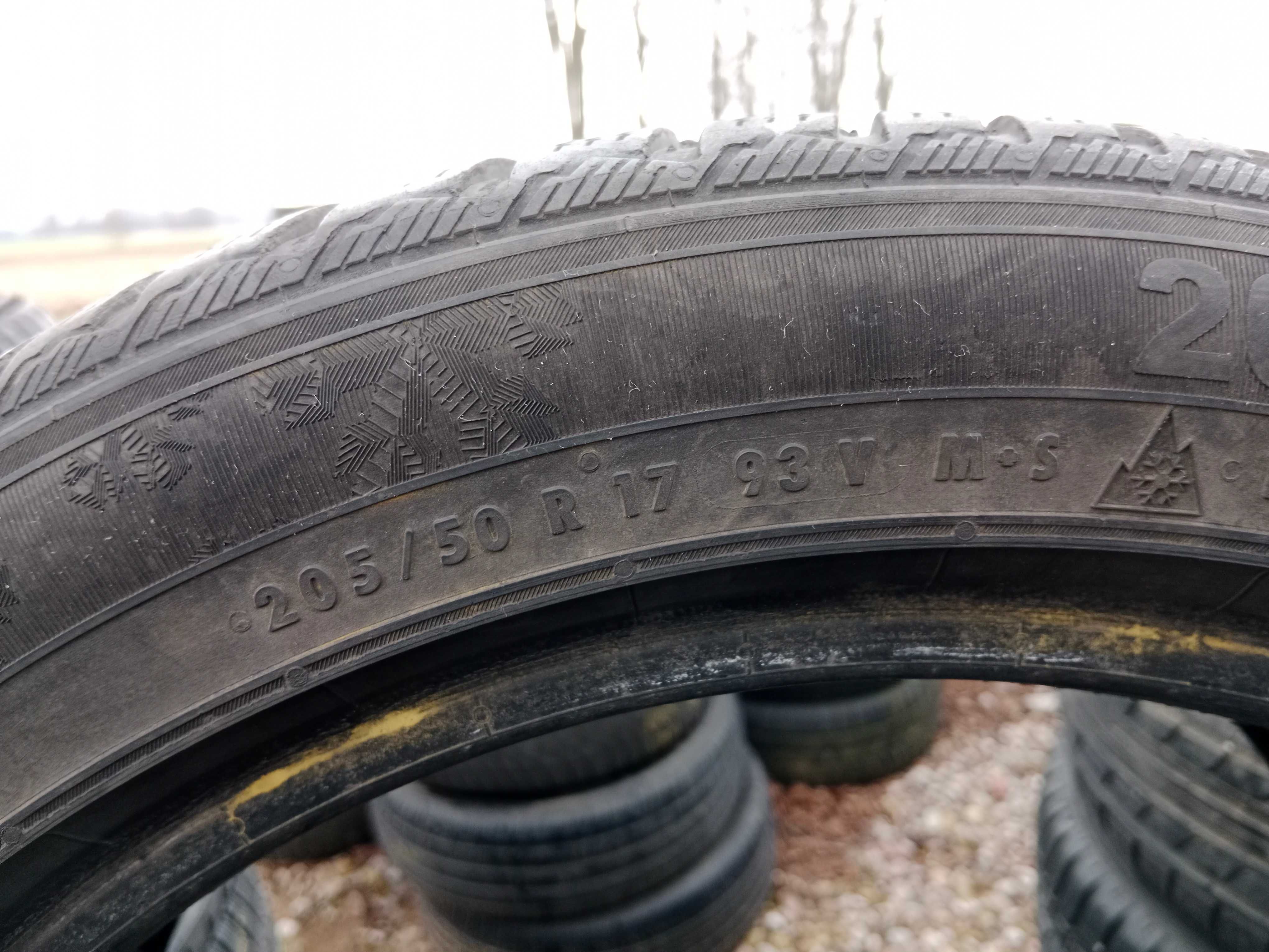 Opona używana 205/50R17 Semperit Speed Grip 3 1szt.