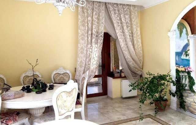 Добротный дом в Лесках на улице Степной