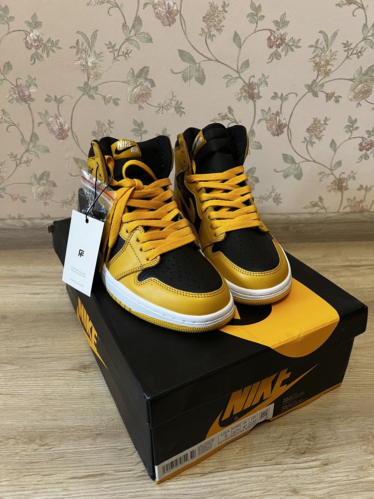 Air Jordan 1 High Pollen