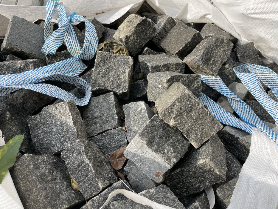 Продам бруківку колоту