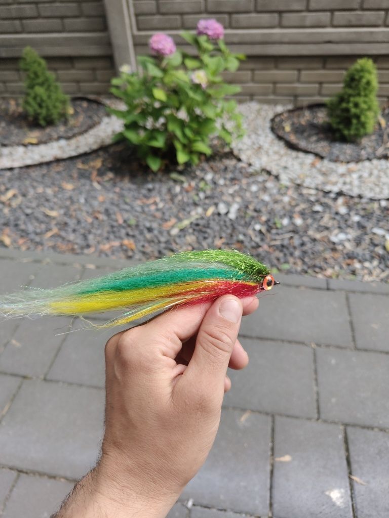 Przynęty muchowe, na spinning, muchówkę, streamery szczupakowe