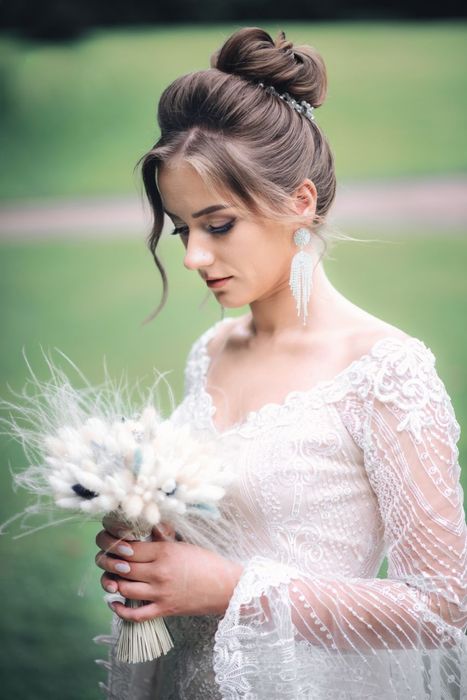 Продам весільну сукню.