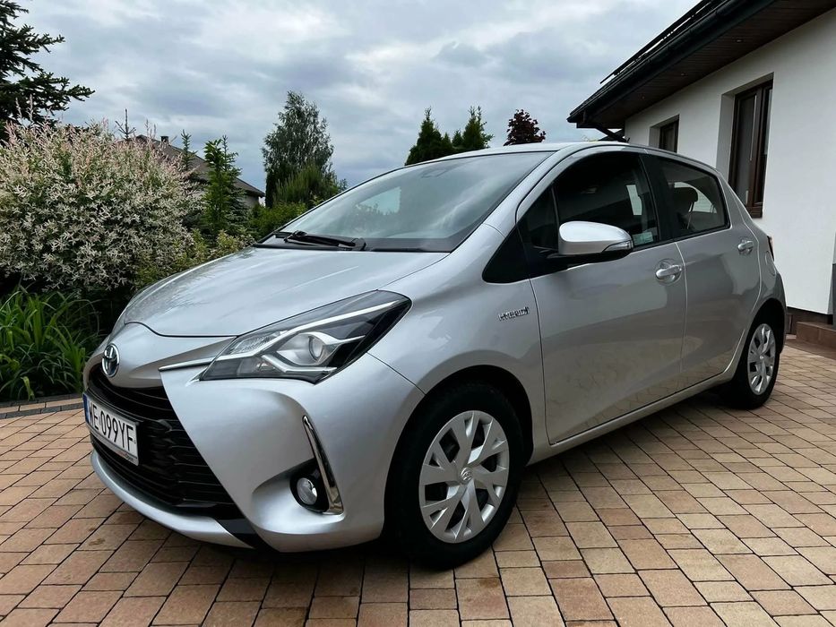 Toyota Yaris Yaris 2019 Premium Automat Kamera Salon Polska Pełna Historia