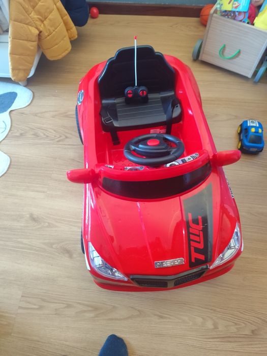 Carro telecomandado