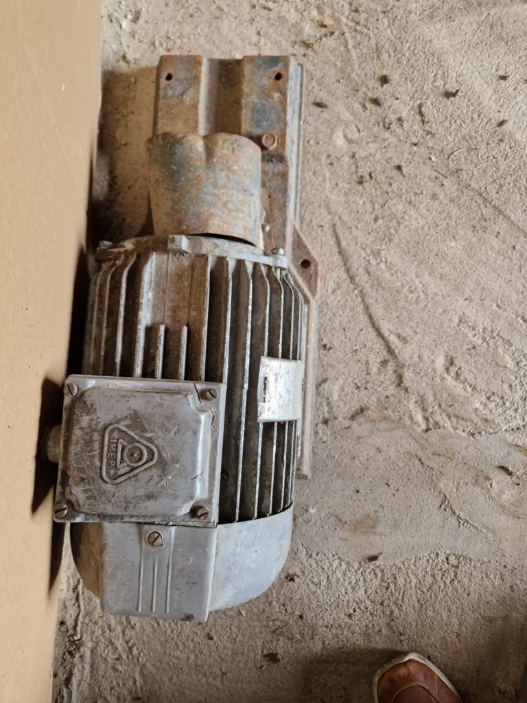 Silnik do hydroforu