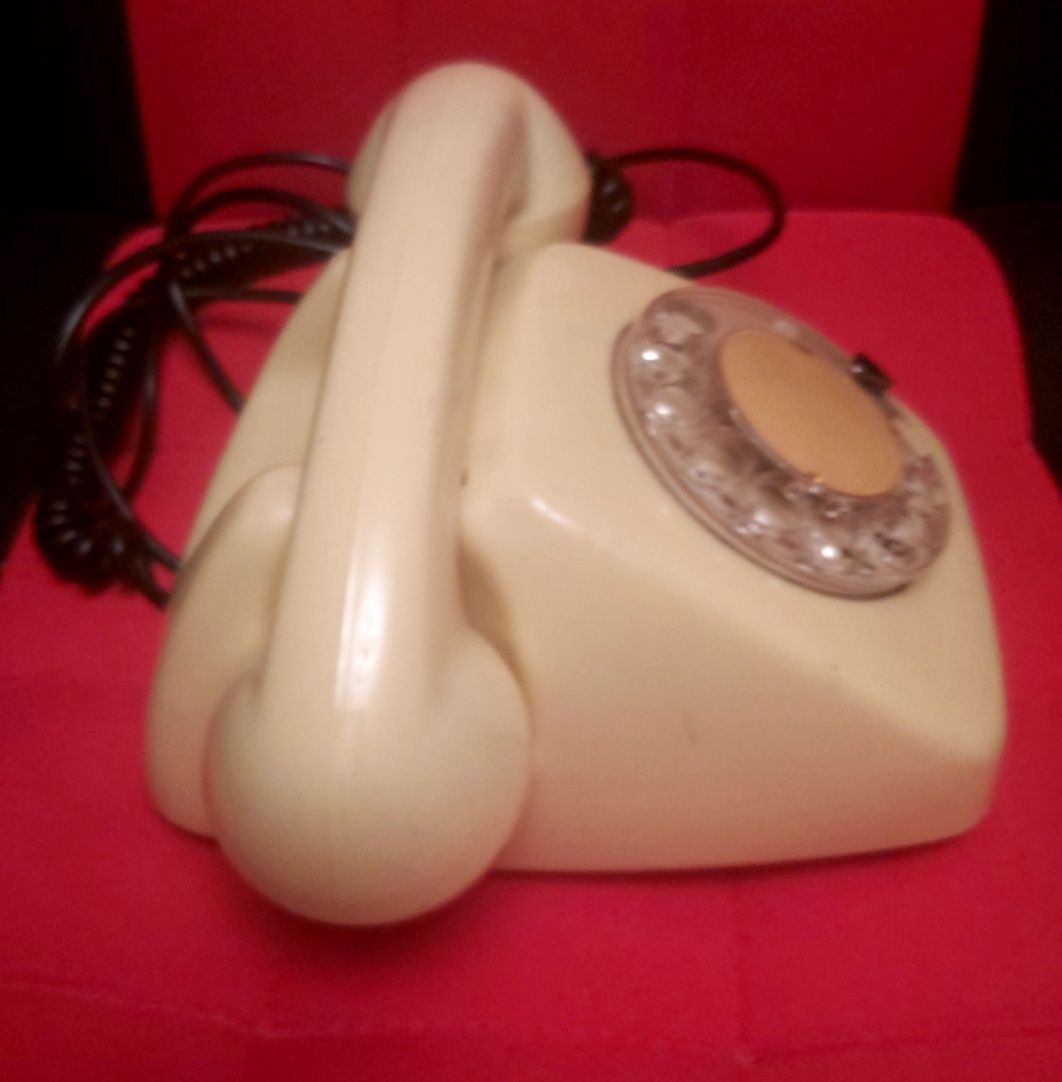 Telefon stacjonarny CB- 740 PRL
