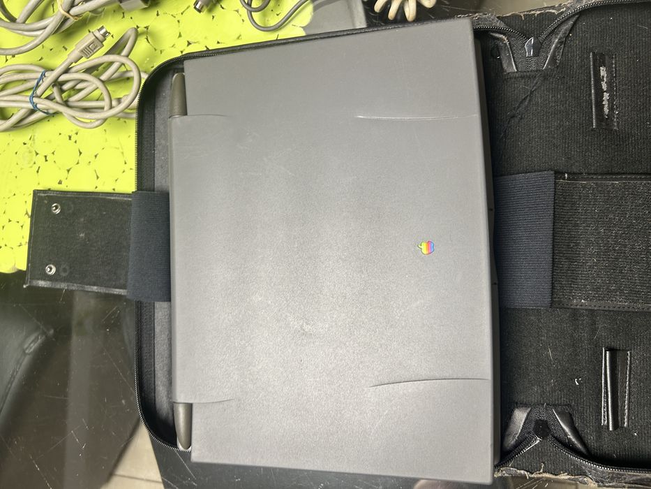 Apple PowerBook 520c 1994