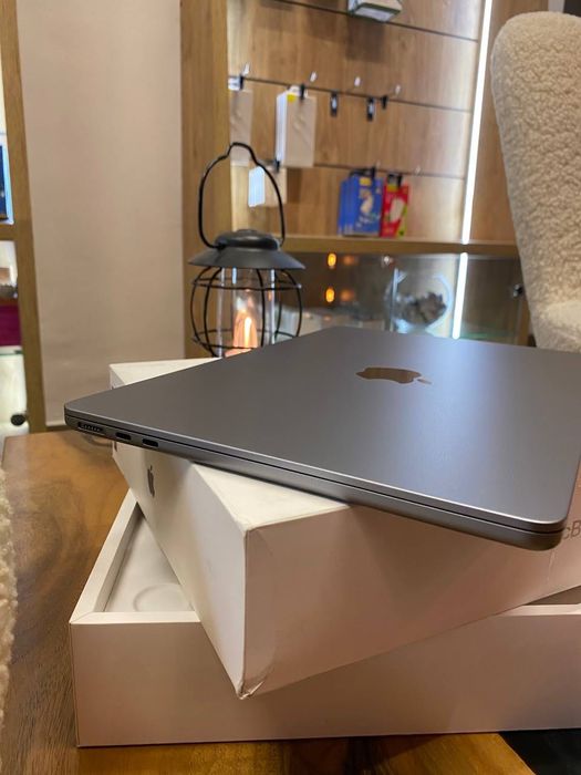 Ноутбук Apple MacBook Air 13" M3 16/512GB Space Gray (MXCR3) 2024