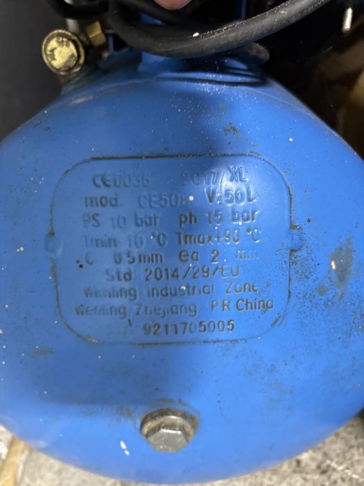 Kompresor filmy kompress 2 tlokowy50l