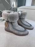 Inuikii ugg szare buty skóra naturalna kożuch owca 37 nowe mou