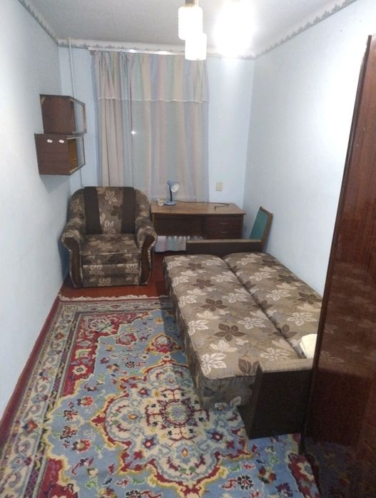 Оренда трикімнатної квартири на вулиці Пирогова