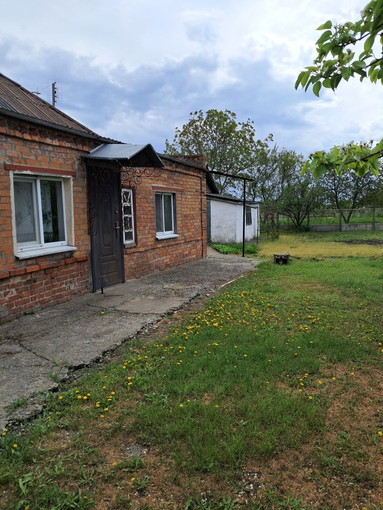 Продам дом в городе Новомосковск.
