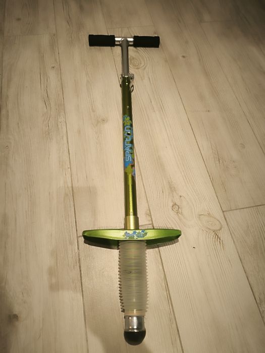 Skoczek pogo dla dzieci