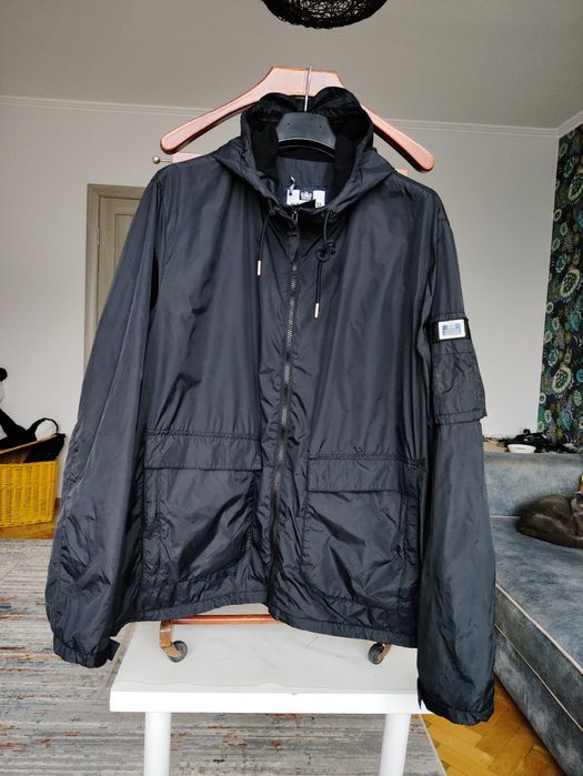 Продам куртку Weekend Offender