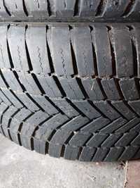 Opony Bridgestone wielosezonowe 245/45R18