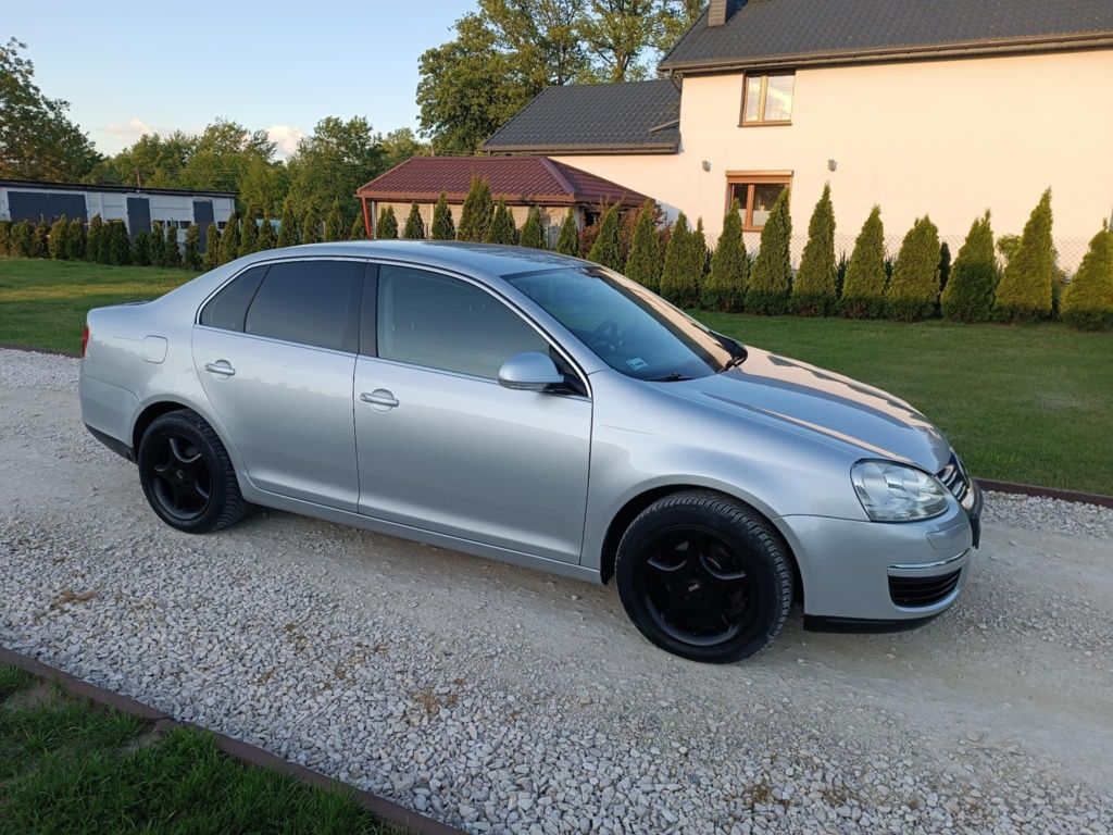 VW Jetta 1.6 GAZ 2005R.