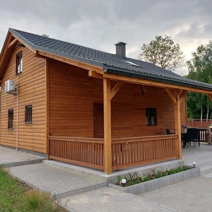 Domek całoroczny w otoczeniu jezior i lasów