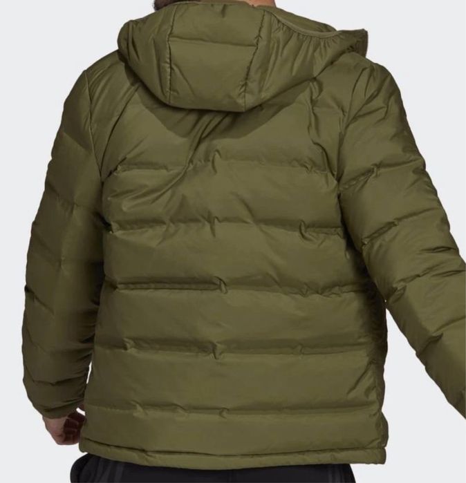 Продам оригінальну куртку adidas (осінь/зима/весна).