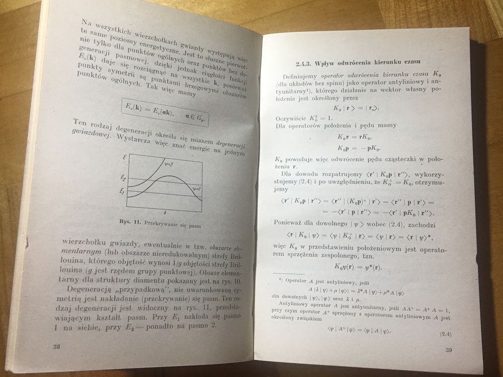 Teoretyczne podstawy fizyki półprzewodników W.Brauer H.S, Streitwolf