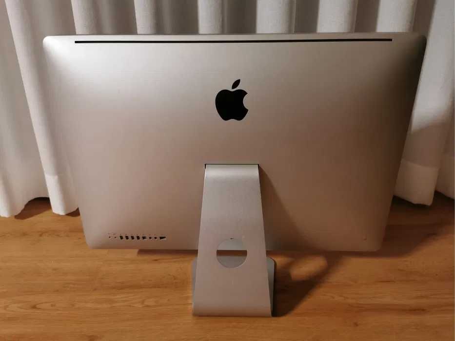 iMac i5 12GB Ram, 21,5 polegadas - meados 2011