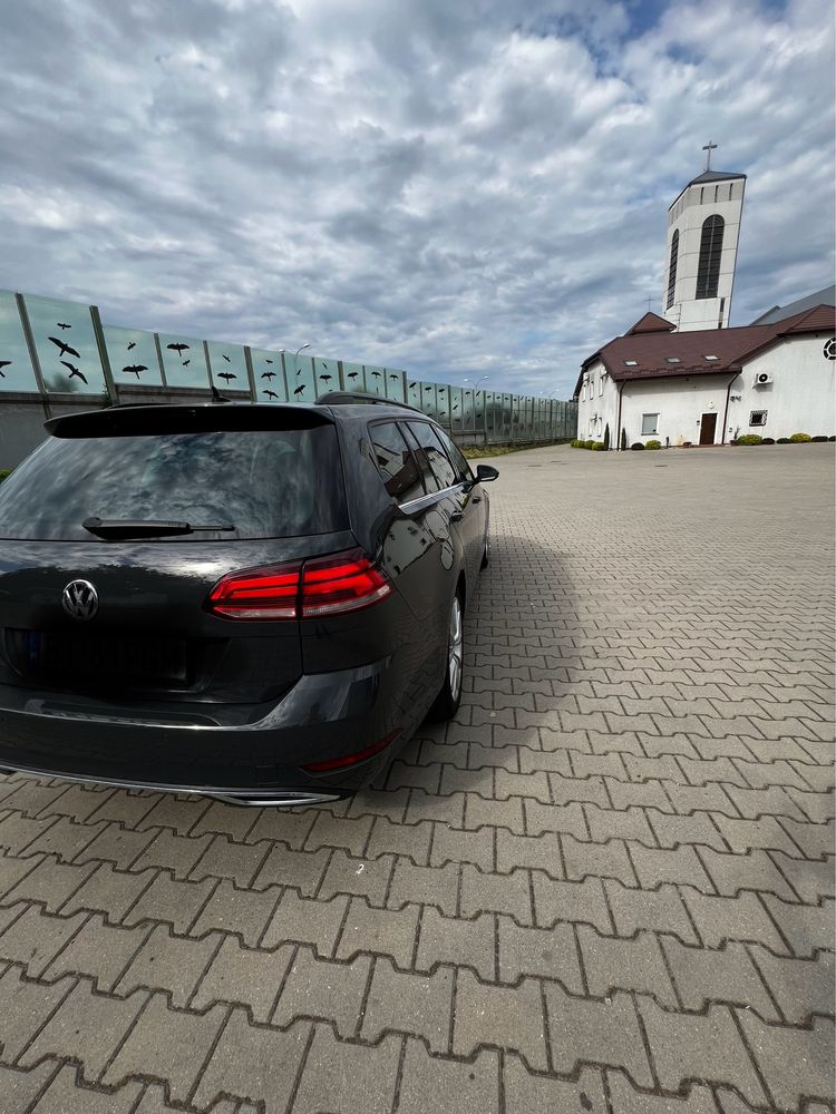 Volkswagen Golf VII 1.5 TSI DSG highline