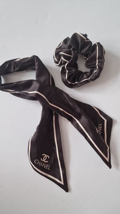 2 w 1 twilly i gumka Chanel