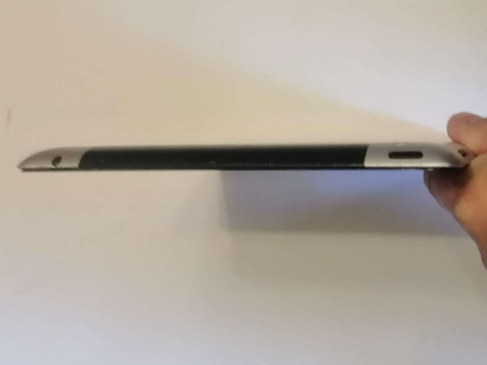 Планшет iPad A1460