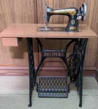 Máquina de Costura Antiga SINGER com pernas de Ferro Fundido  Ano 1903