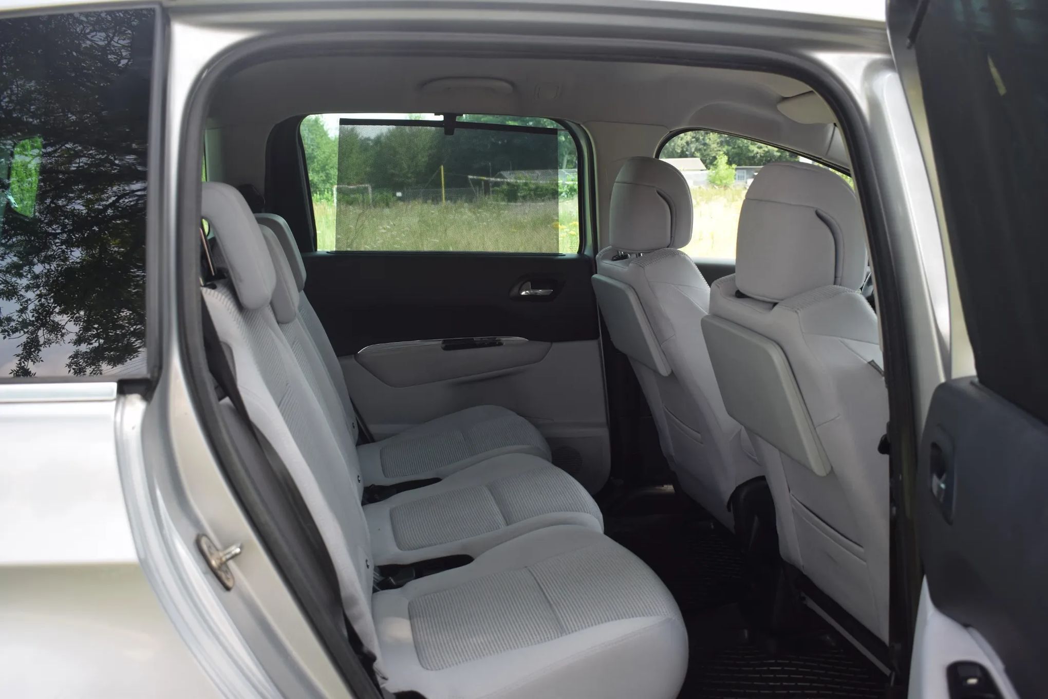 Peugeot 5008 Z polskiego salonu. doinwestowany. absolutnie warto.