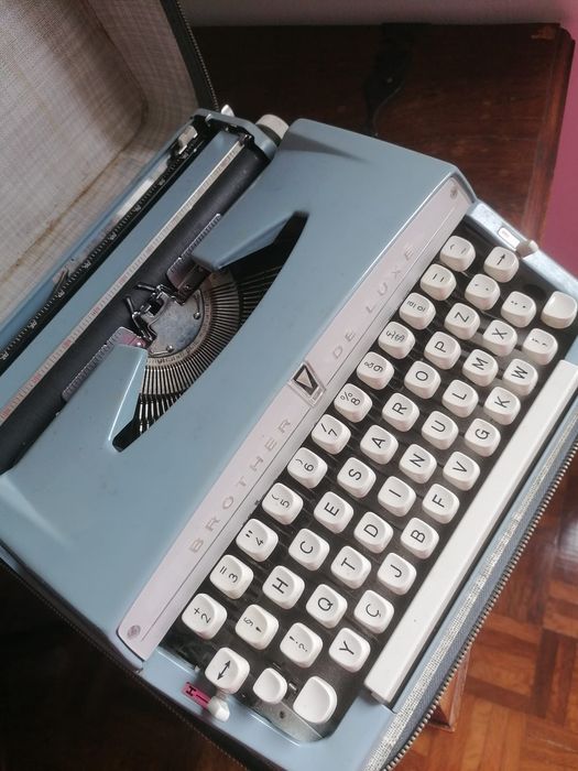 Máquina de escrever antiga