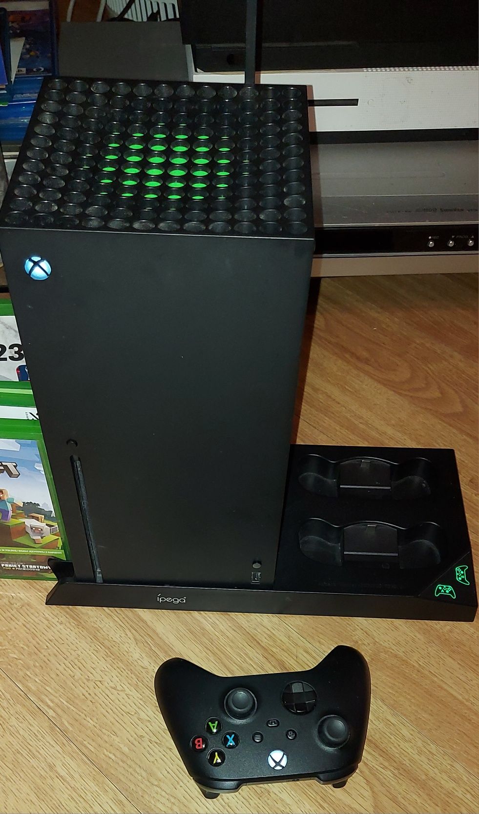 XBOX Series X, Gry. Pad, pudełko, PS5, PlayStation