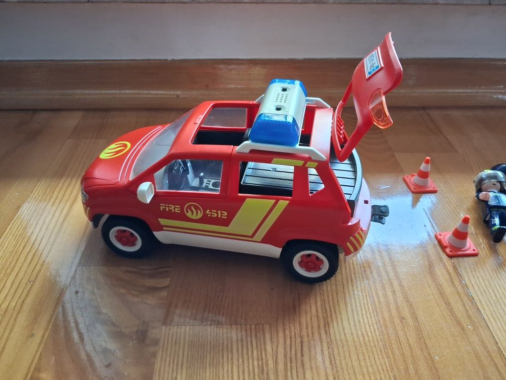 Playmobil 5364 wóz strażacki Samochód Komendanta Straży Pożarnej