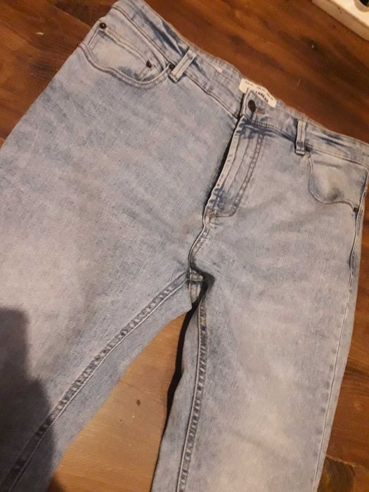 spodnie jeansowe dużych wymiarów