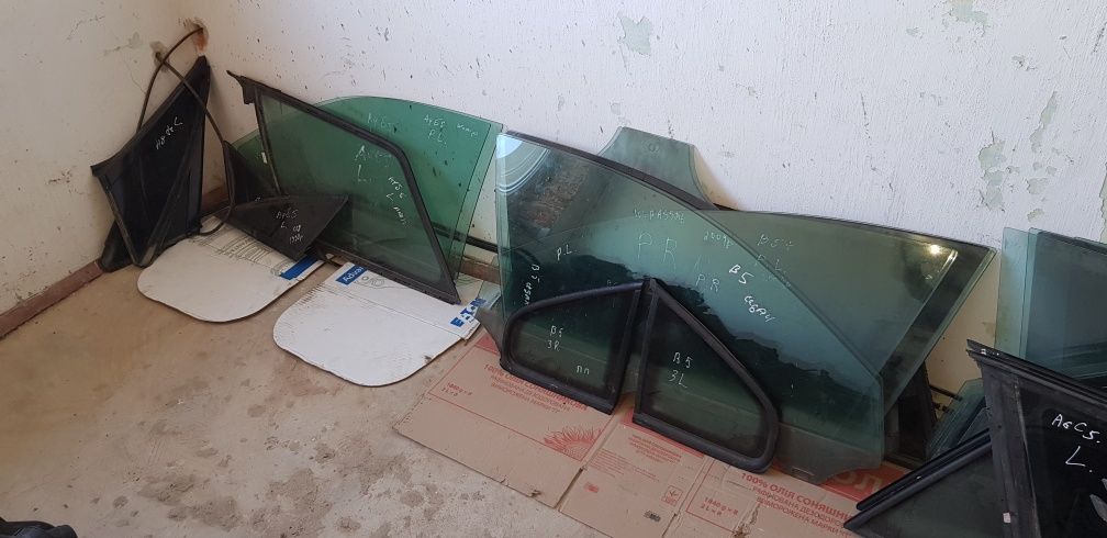 Скло заднє,стікло зад седан  Audi a6 c5,Audi a4 b5, a8 d2, passat b5