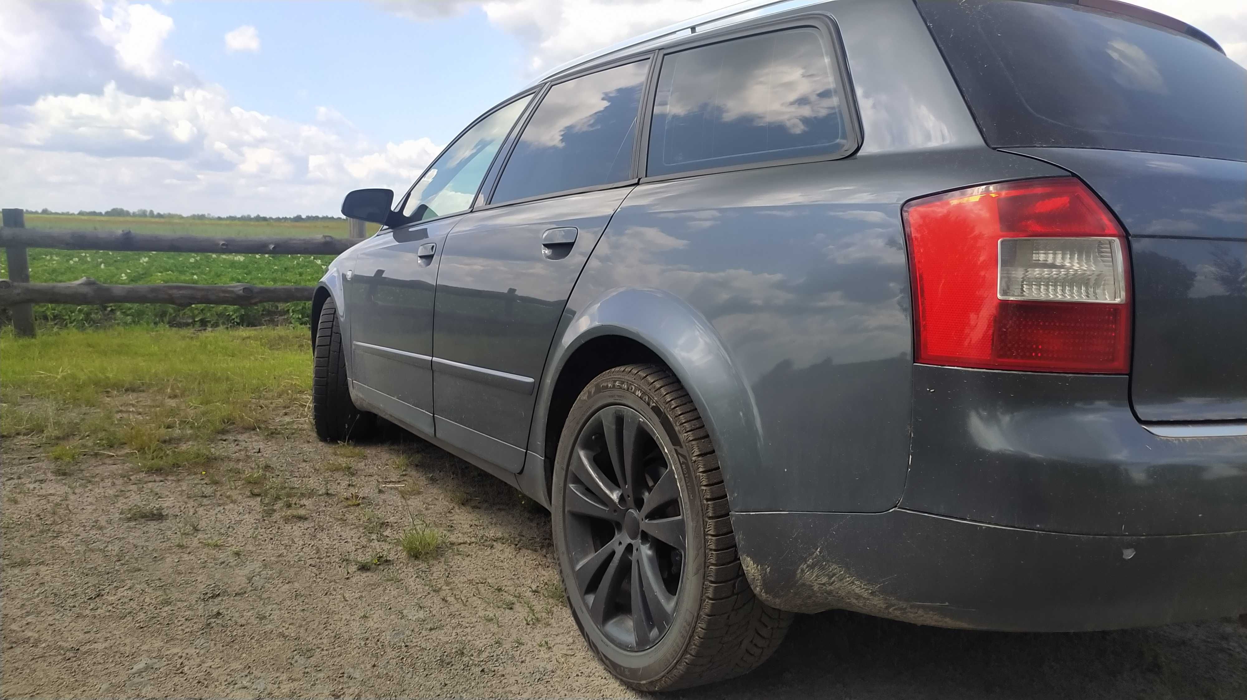 Продам Audi a4 2002р 1.9 96kw