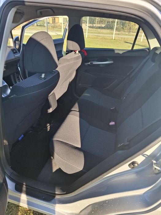 Toyota auris 2010 zadbana jak nowa