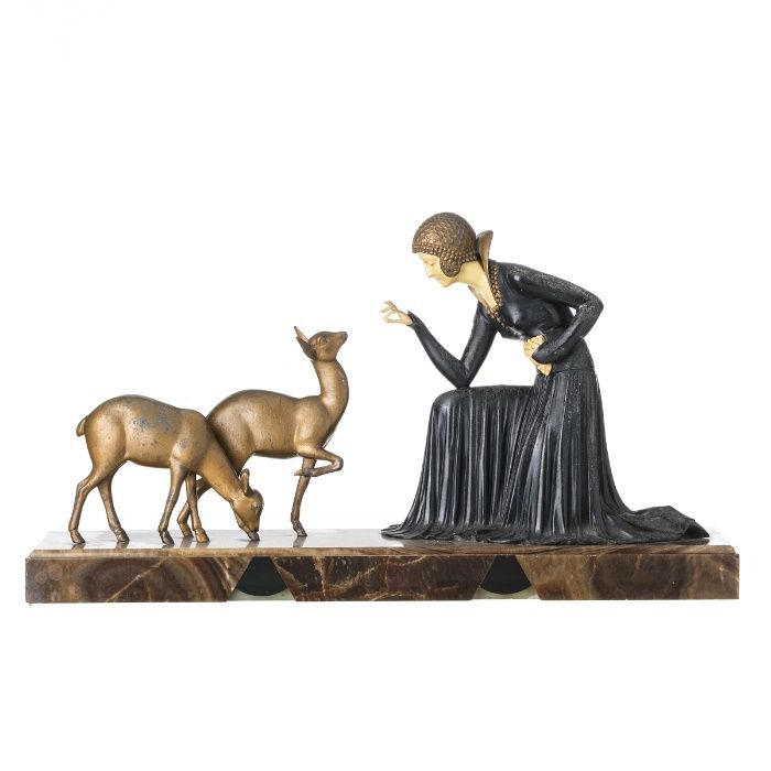 Grupo escultórico Art Déco